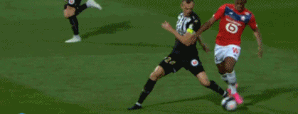 消息人士坚称利物浦正努力留住这位球星，而水晶宫则在为格伊转会红军后的未来做打算。